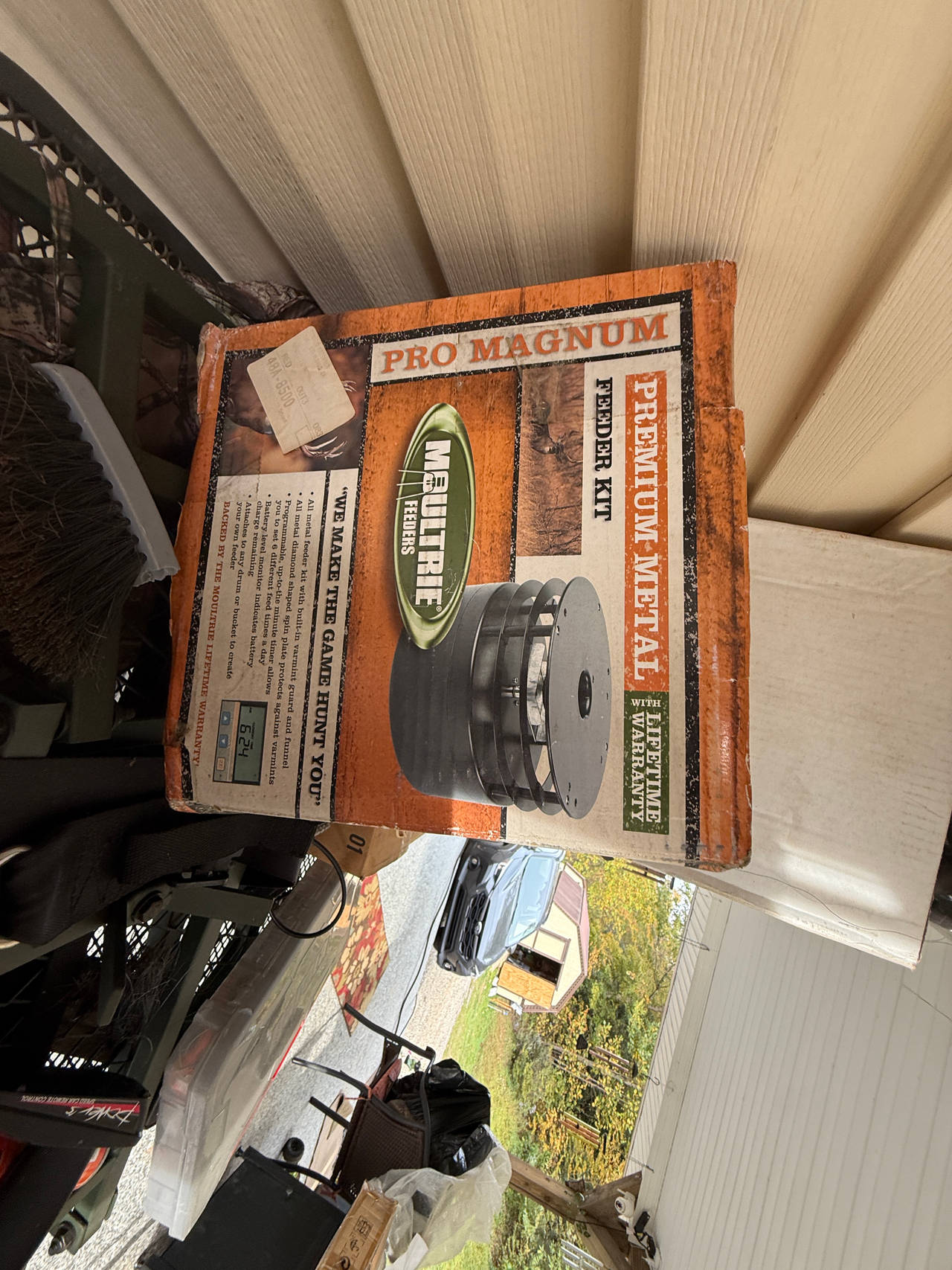 Moultrie Pro Magnum Premium Metal Feeder Kit
