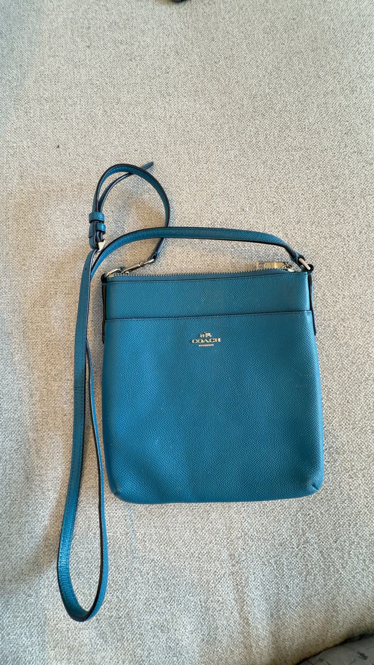Coach Kitt Messenger Crossbody Bag Bluegold