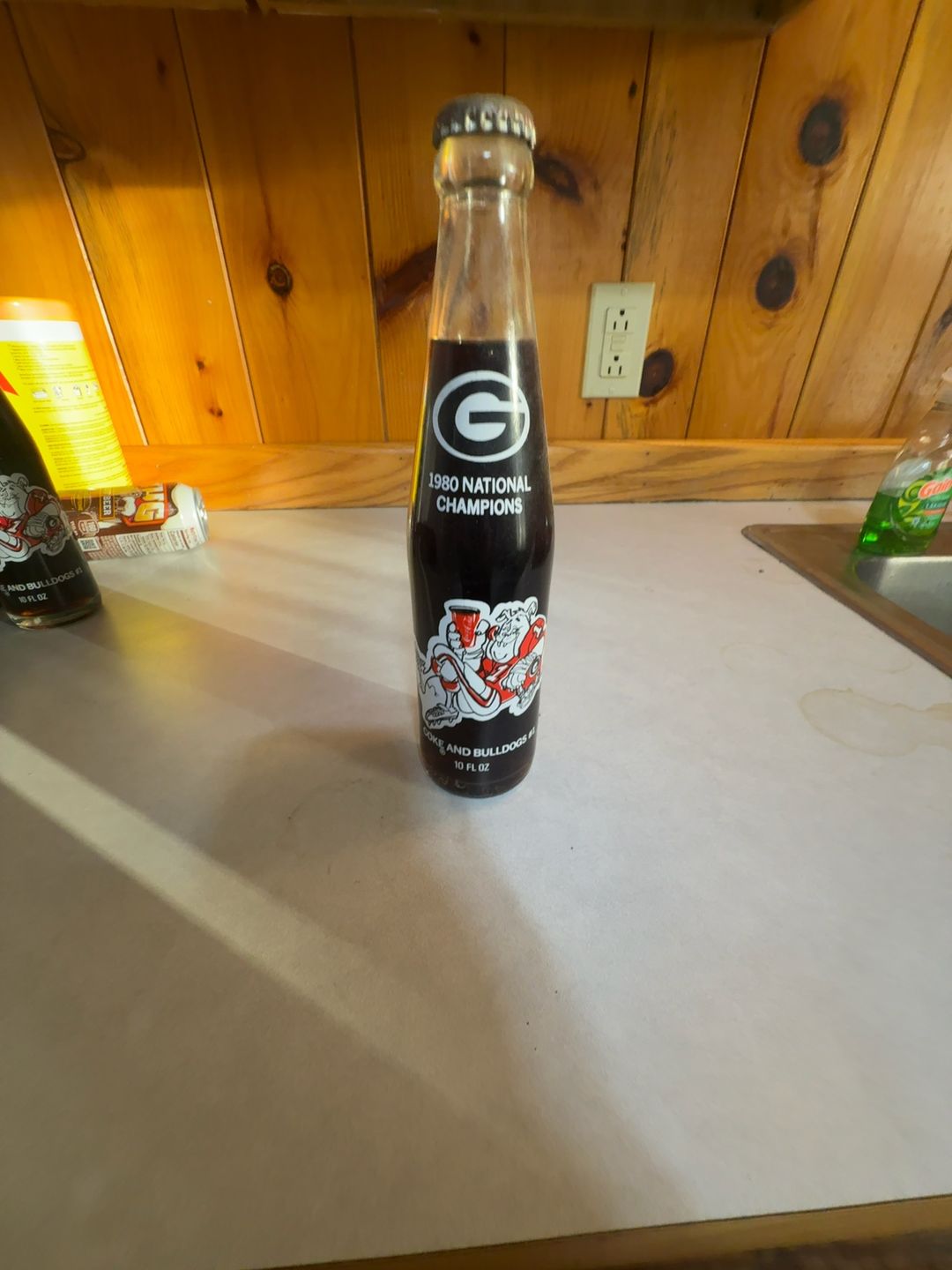 Coca-Cola 1980 Georgia Bulldogs Commemorative 10 oz Bottle