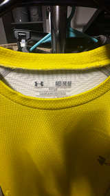 Under Armour Men's Thermal Shirt Size Medium  - Image 2