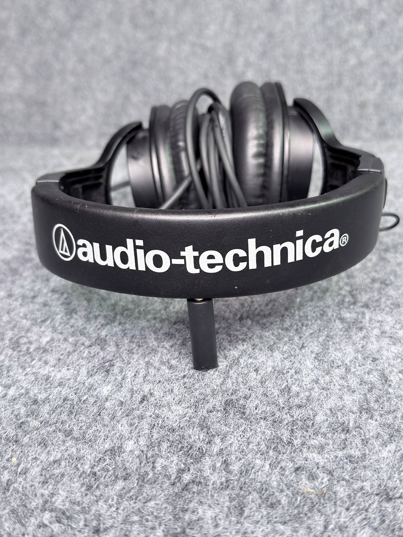 Audio-Technica ATH-M20x Professional Monitor Headphones