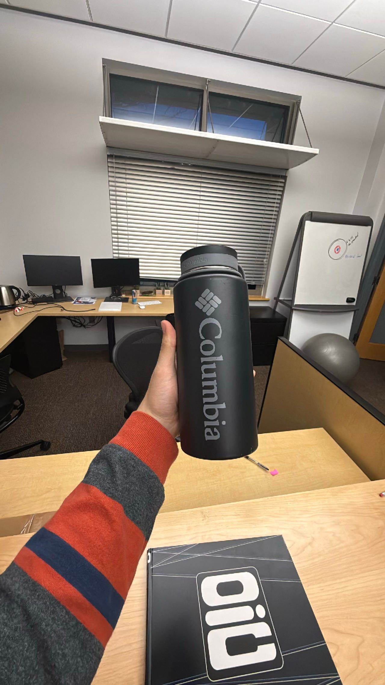 Columbia Water Bottle