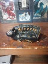 Louisville Slugger Bruise-Gard Baseball Glove - Image 3