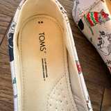 TOMS Alpargata Holiday Cats Slip-On Shoes women’s size 8W - Image 2