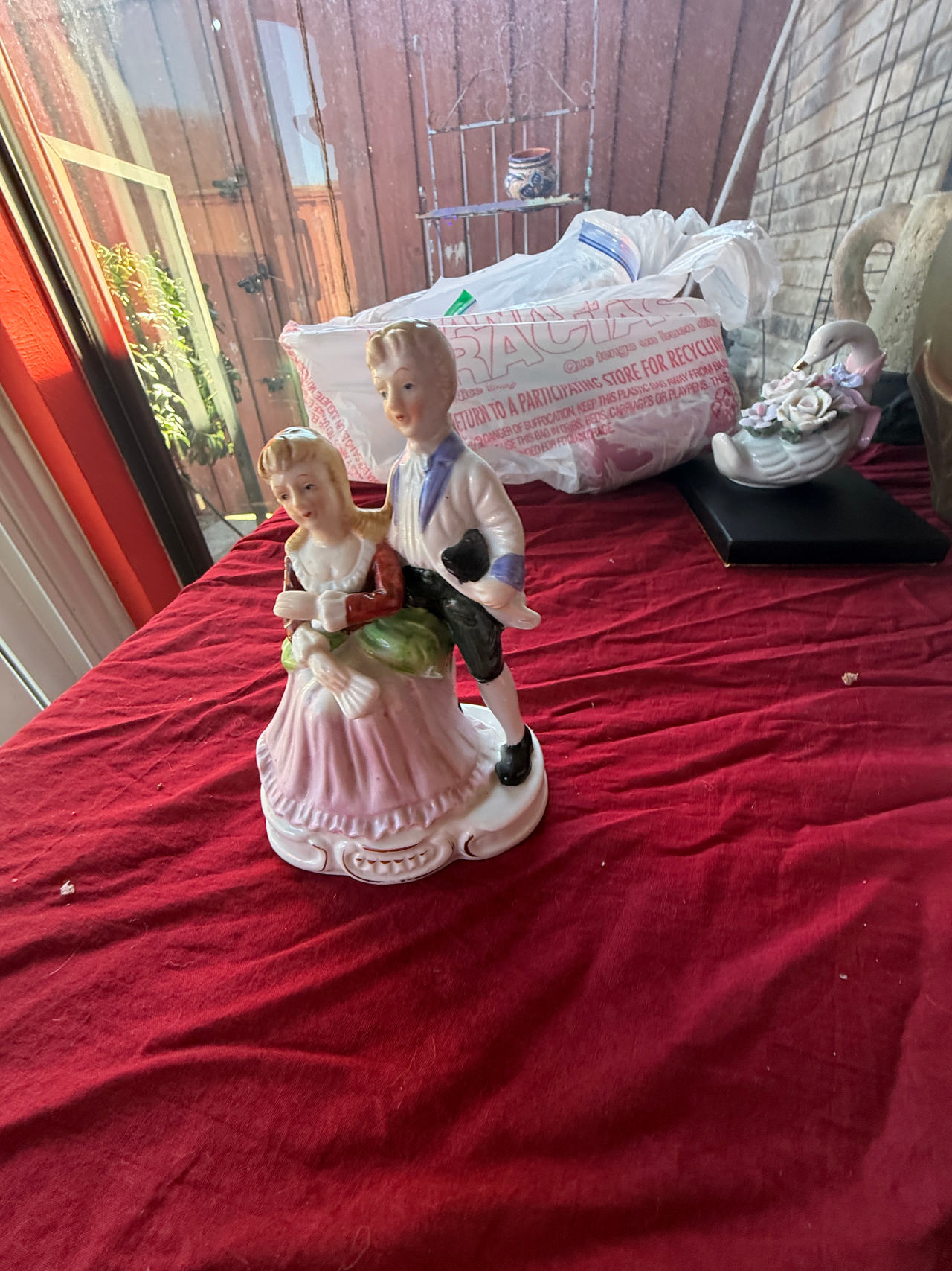 Vintage Porcelain Colonial Couple Figurine