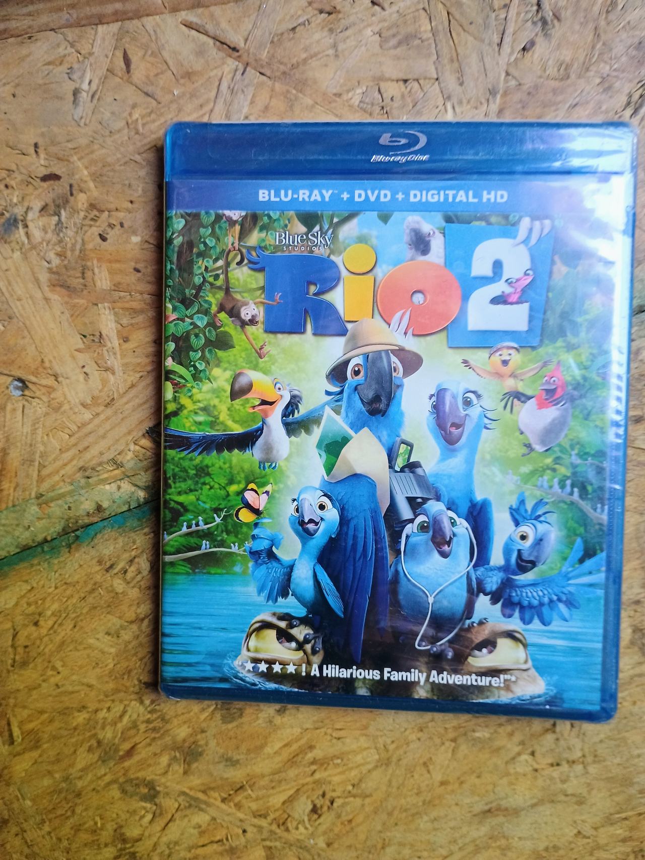 Rio 2 Blu-ray Combo Pack