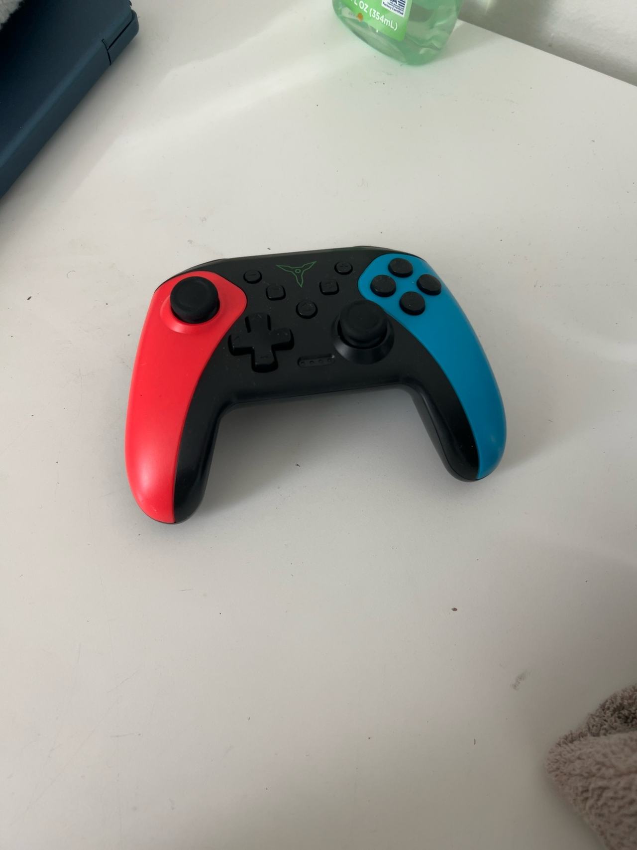Nintendo Switch Pro Controller