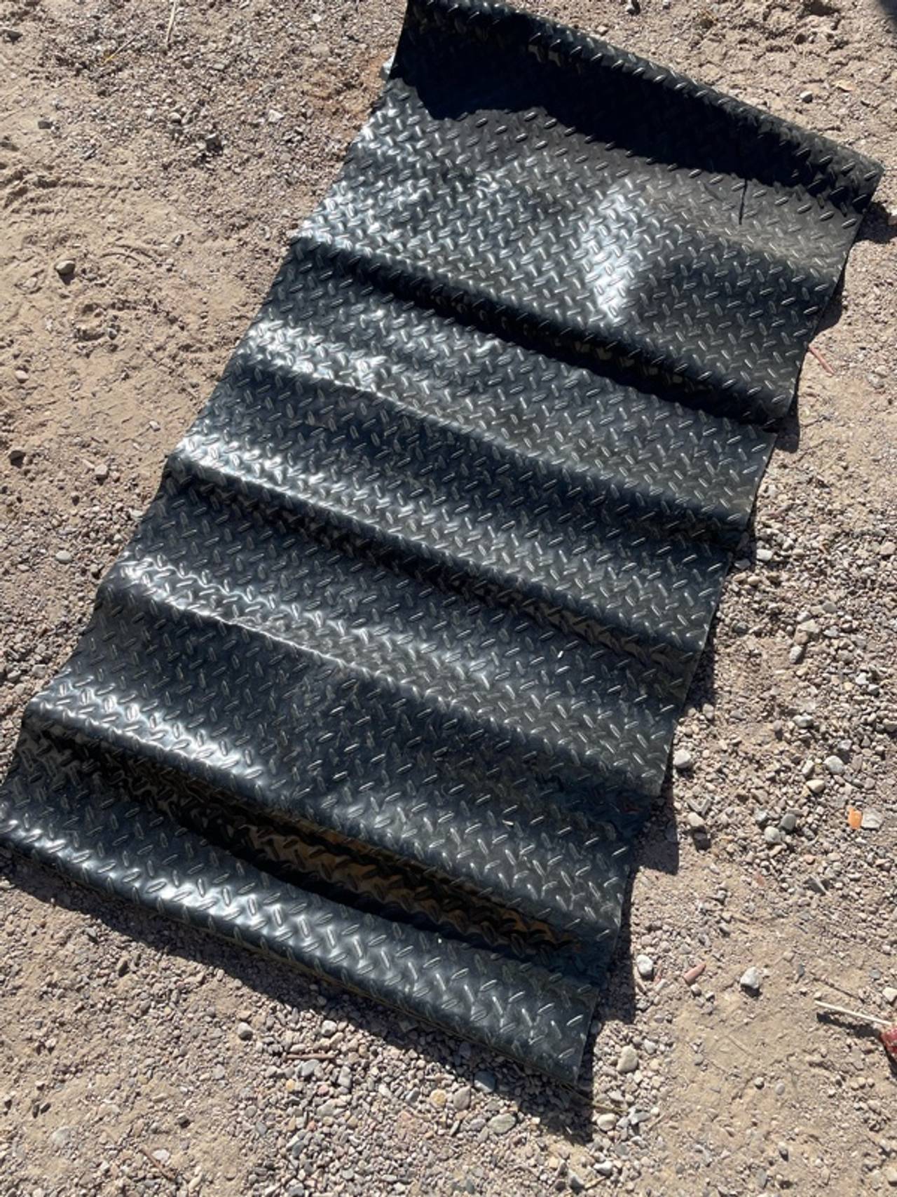 Geogrid Driveway /garage rubber floor mat