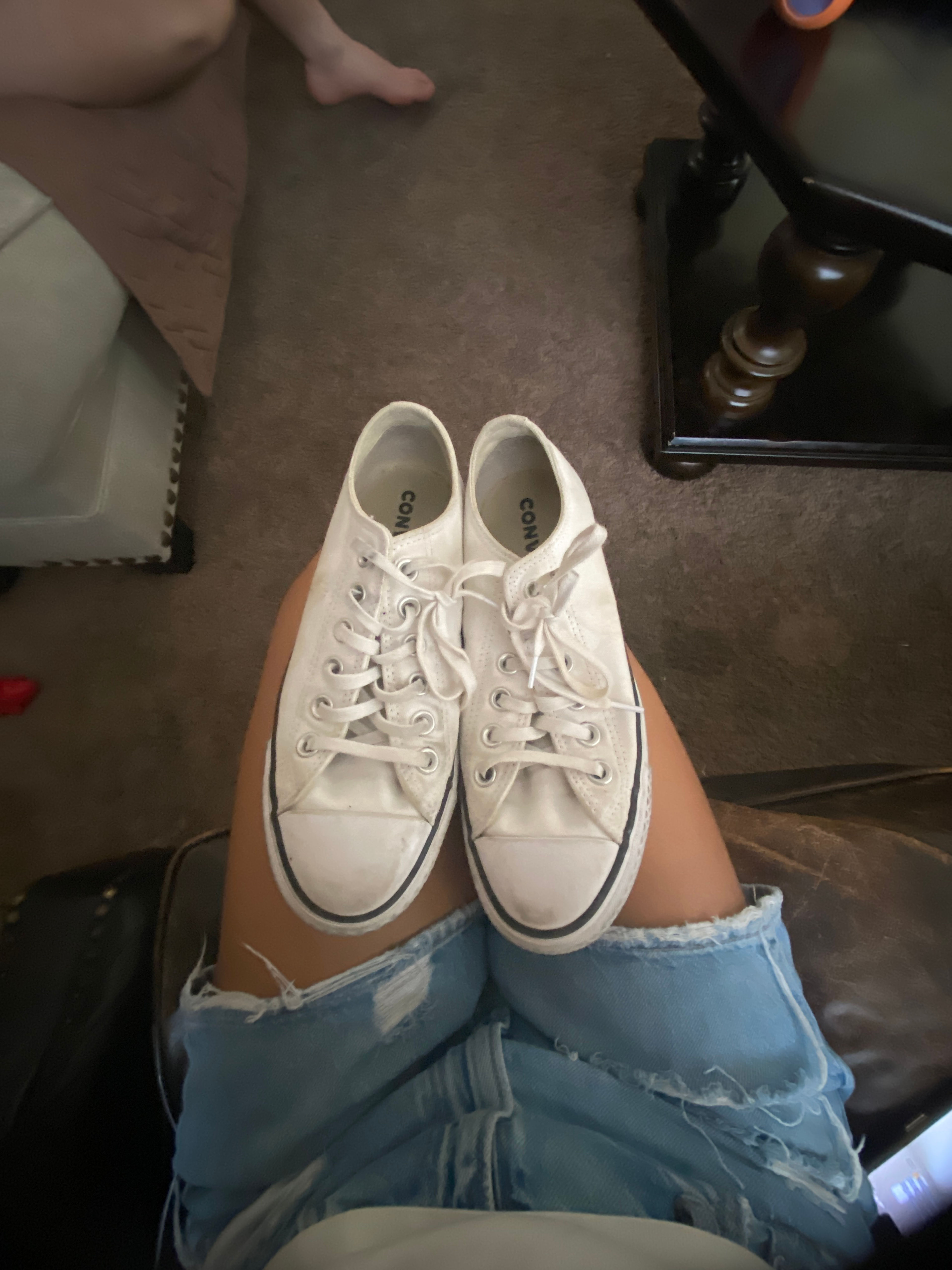 Converse Chuck Taylor All Star Low Top Sneakers