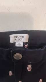 Crown & Ivy Pineapple Print Shorts - Image 4