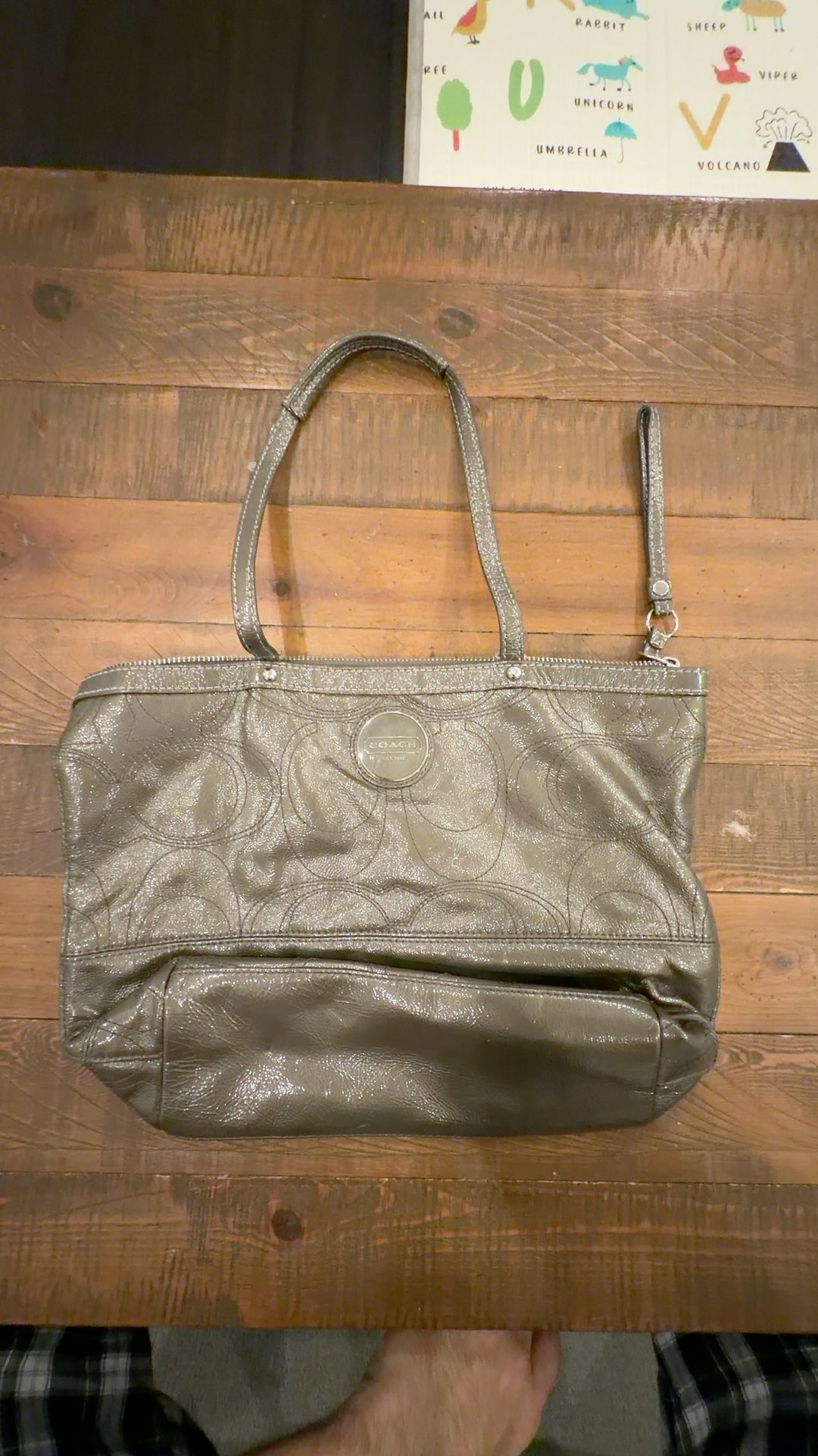 Coach Signature Gray Patent Leather Medium Tote