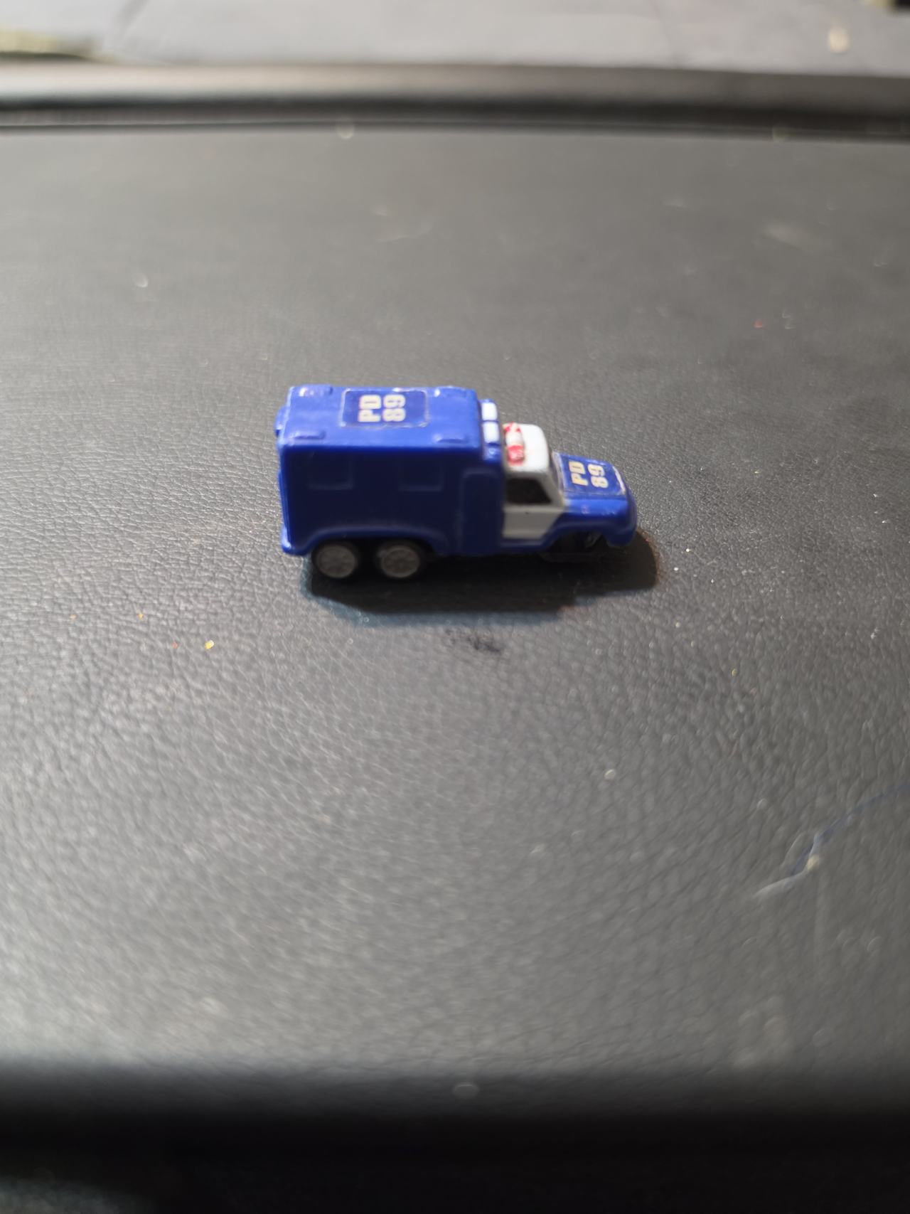 Micro Machines Police Truck PD 89