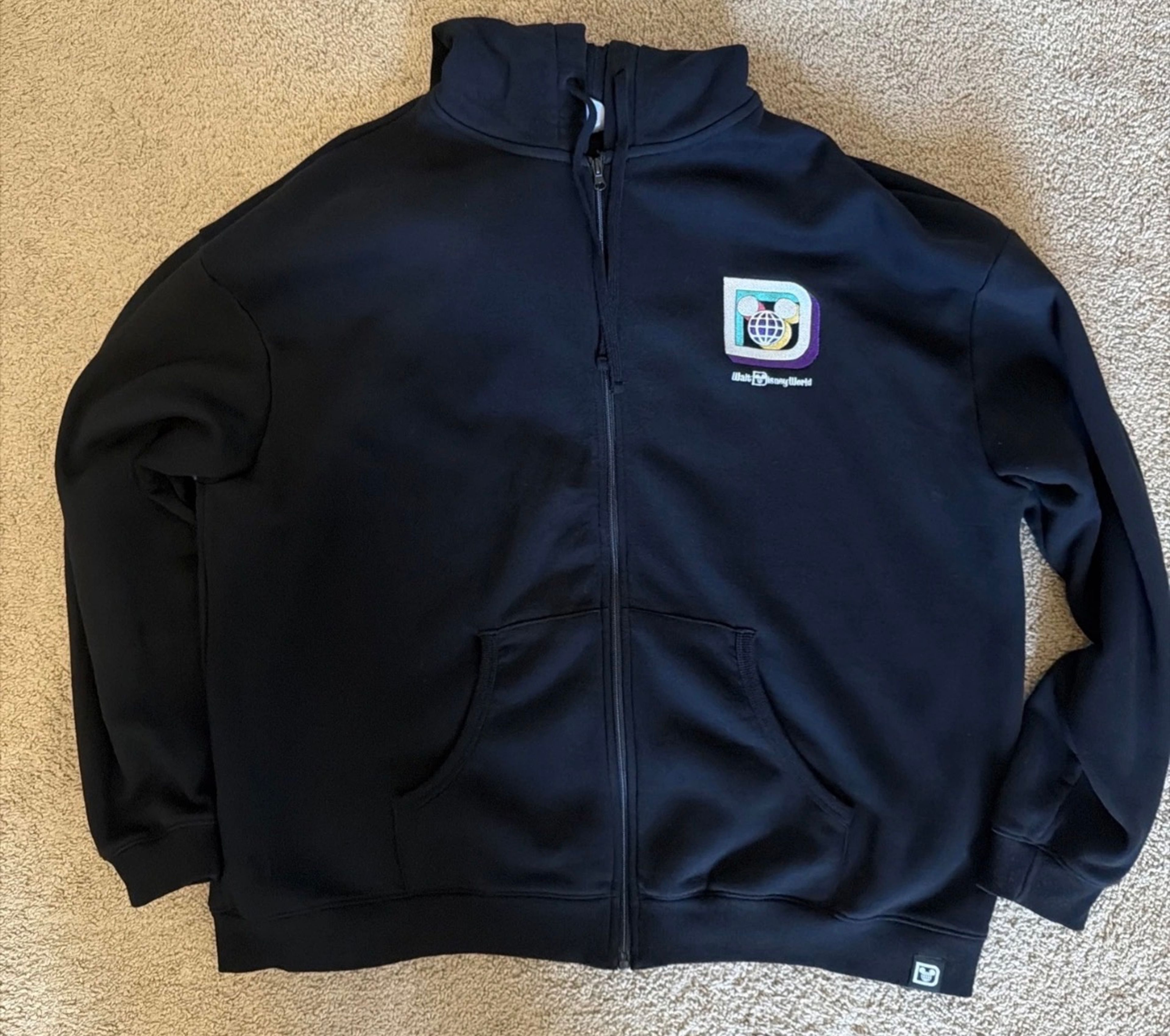 Walt Disney World Retro Logo Hoodie XL - Image 3