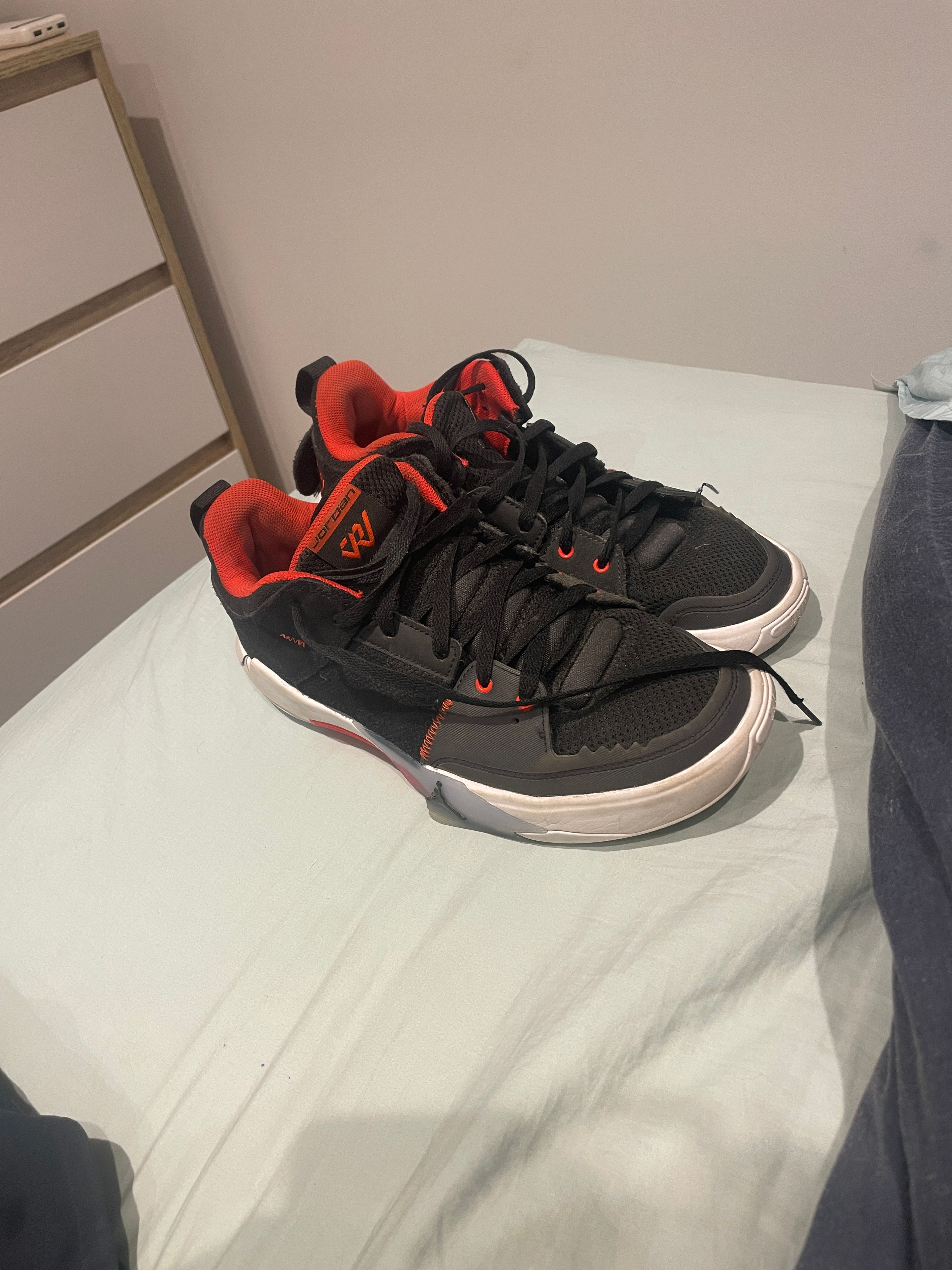 Jordan Why Not Zer0.4