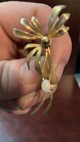 Vintage Gold Tone Floral Brooch with Faux Opal - Image 2