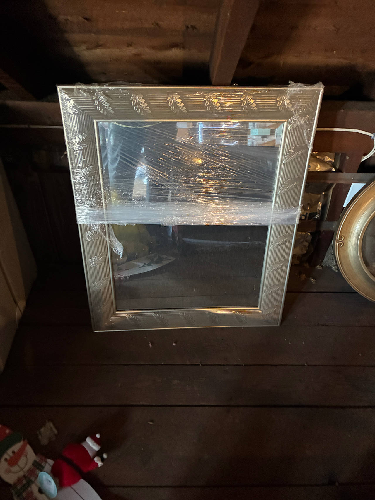 Large Silver Leaf Pattern Wall Mirror