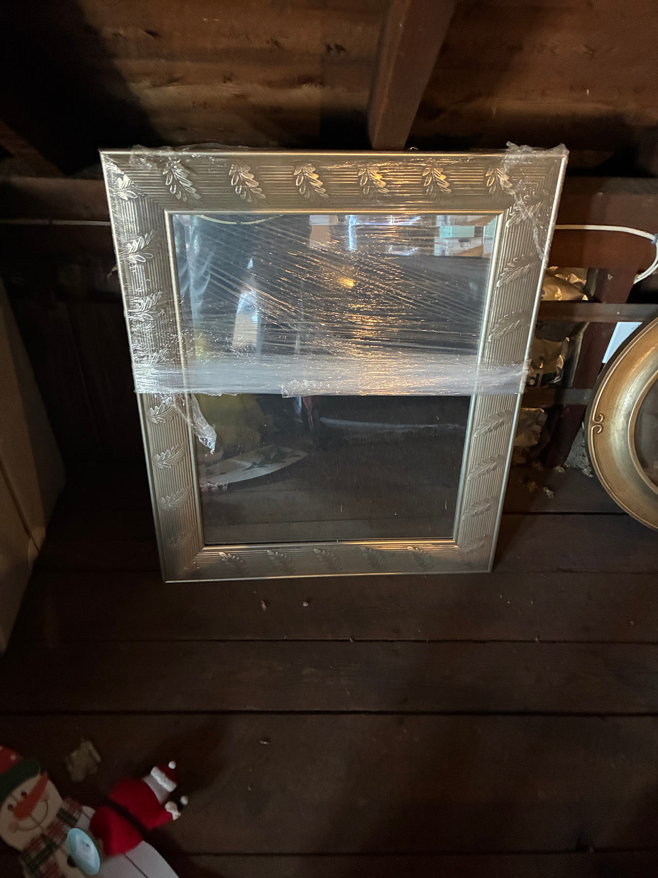 Large Silver Leaf Pattern Wall Mirror