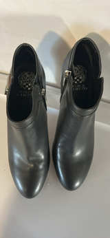 Vince Camuto Black Leather Ankle Boots - Image 5