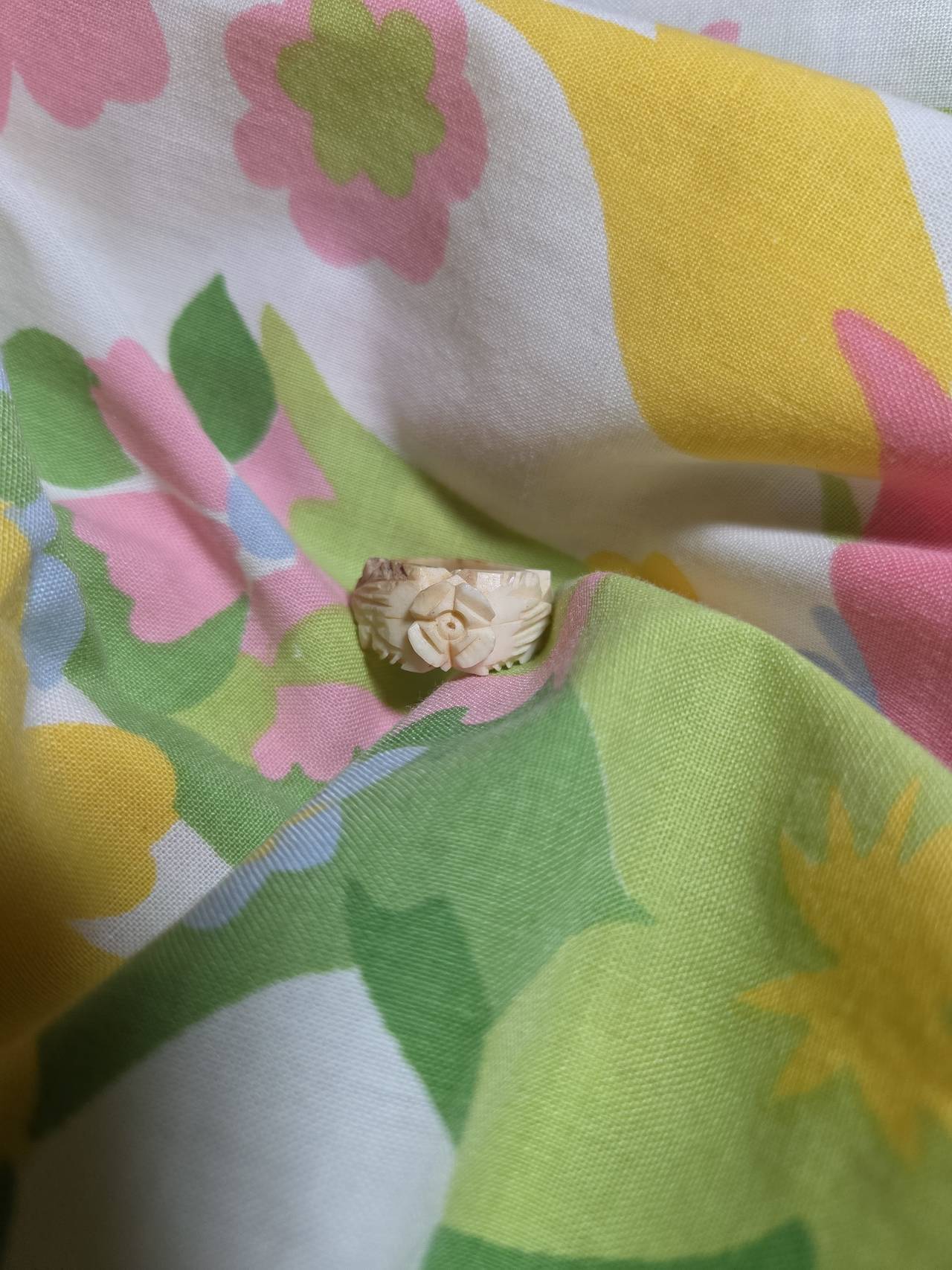 Vintage Carved Bone Floral Ring