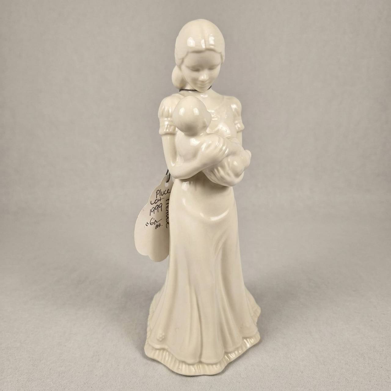 Lladro Mother and Child Porcelain Figurine