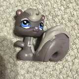 Littlest Pet Shop #484 Gray Squirrel Blue Tear Drop Star Eyes LPS Figure - Image 4