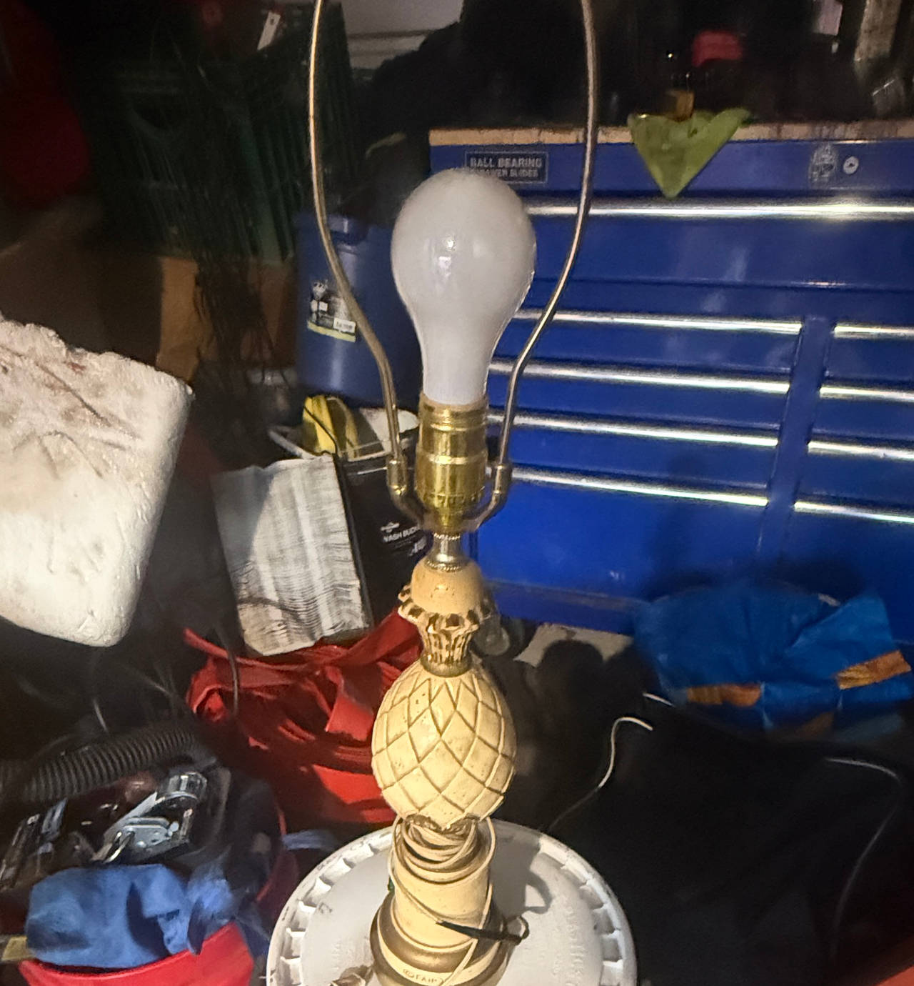 Vintage Pineapple Table Lamp