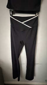 Women's Two-Piece Athletic Set - Image 3