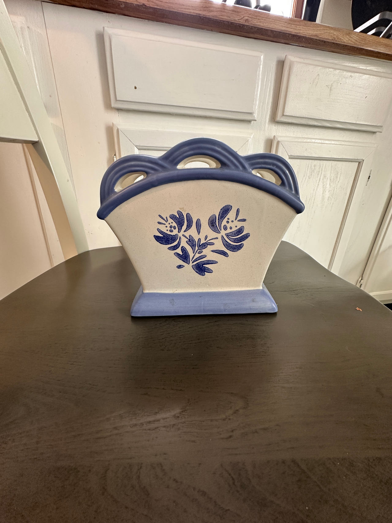 Pfaltzgraff Yorktowne Ceramic Napkin Holder