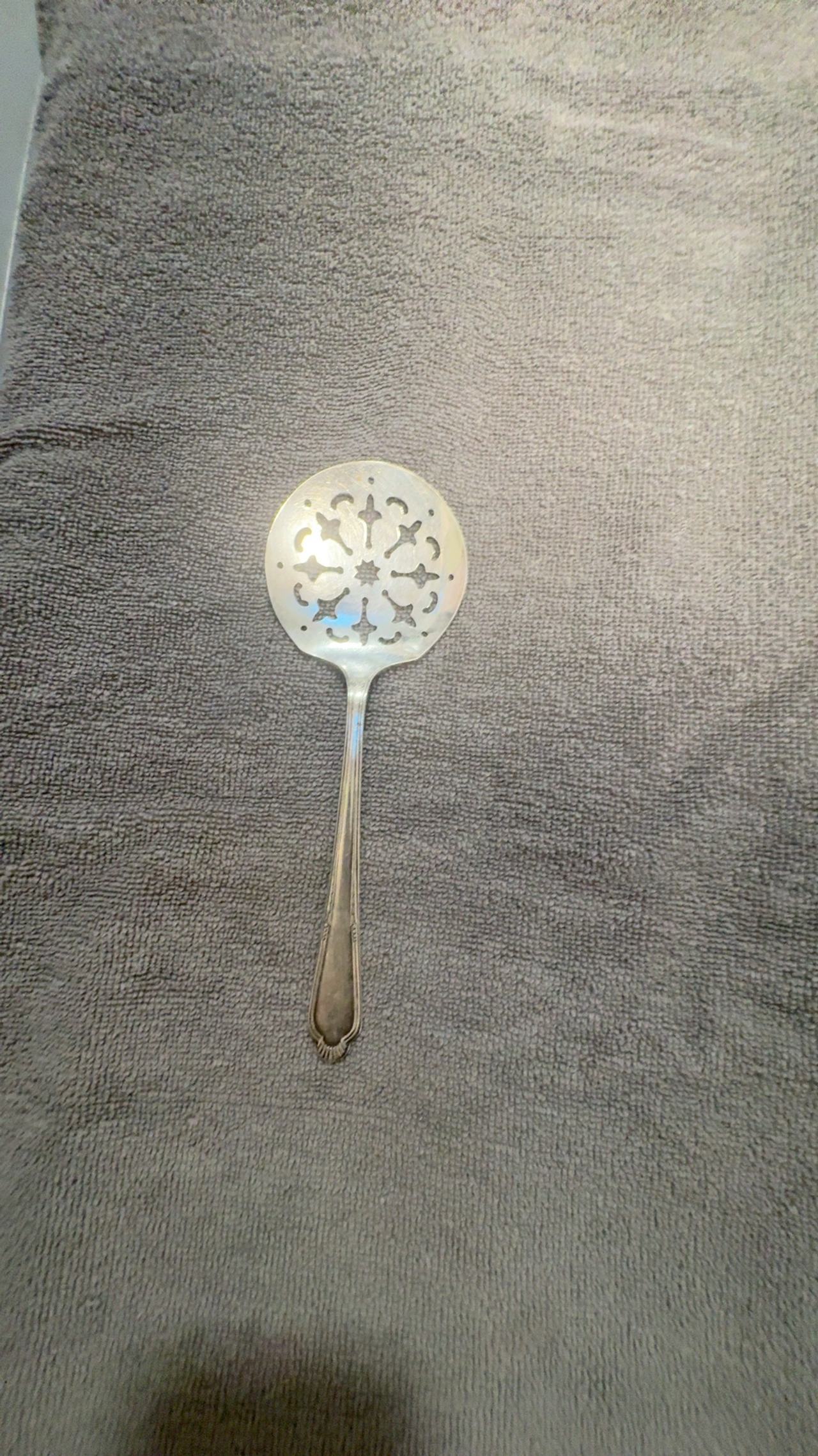 Wm Rogers Laurel Silverplate Tomato Server