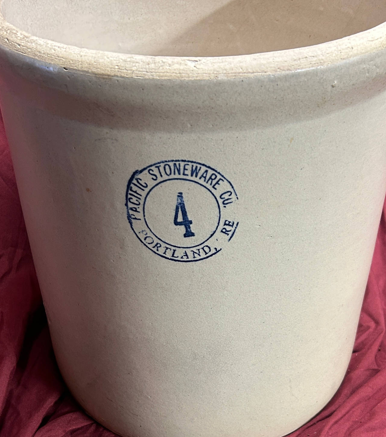 Pacific Stoneware Co. 4 Gallon Crock