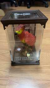 Noble Collection Harry Potter Fawkes Figurine - Image 1