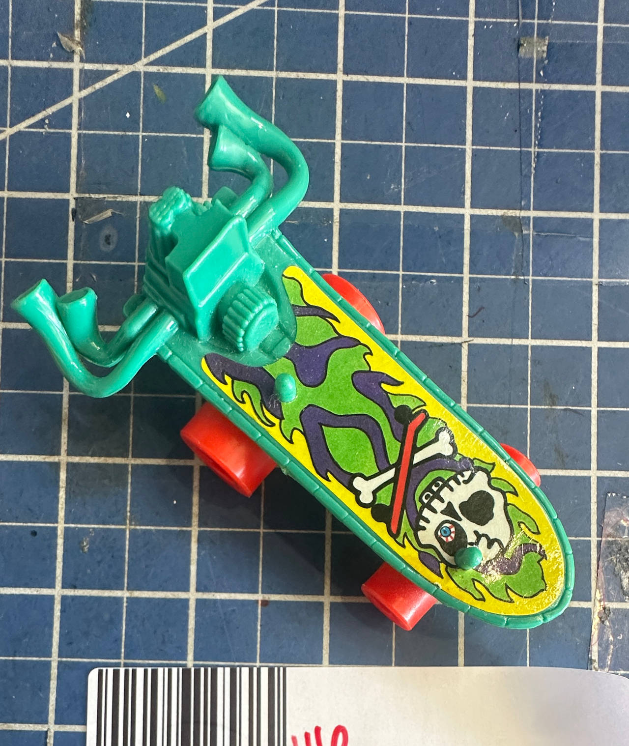 Hot Wheels Skateboarders Green Skull Board 116