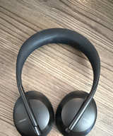 Bose Noise Cancelling Headphones 700 - Image 1