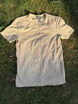 H&M Textured Beige T-Shirt - Size: Medium - Image 2