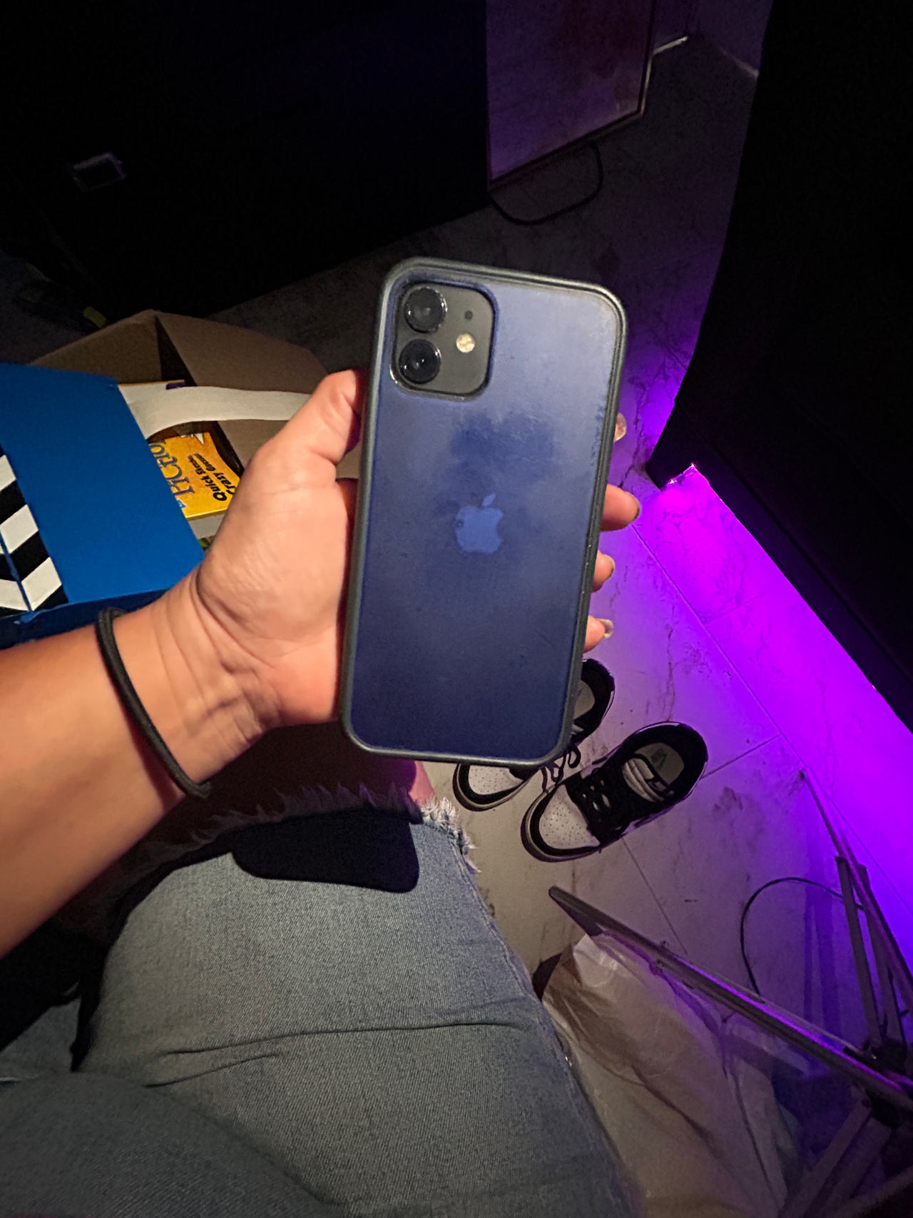 Apple iPhone 12