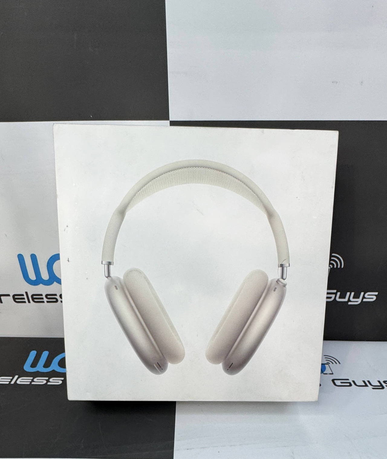 Apple AirPods Max USB-C Starlight Brand New Sealed