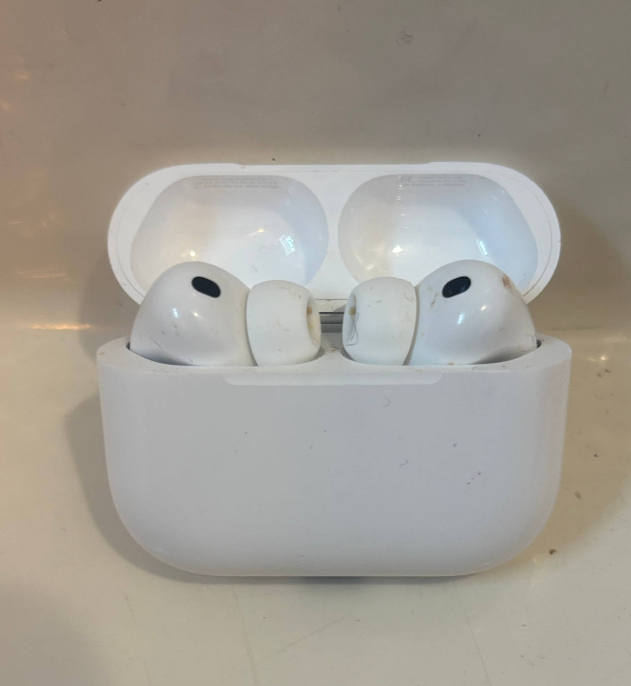Apple AirPods Pro (1st Generation)
