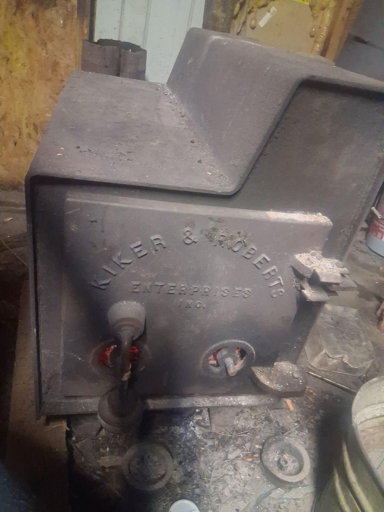 Kiker & Roberts Wood Burning Stove