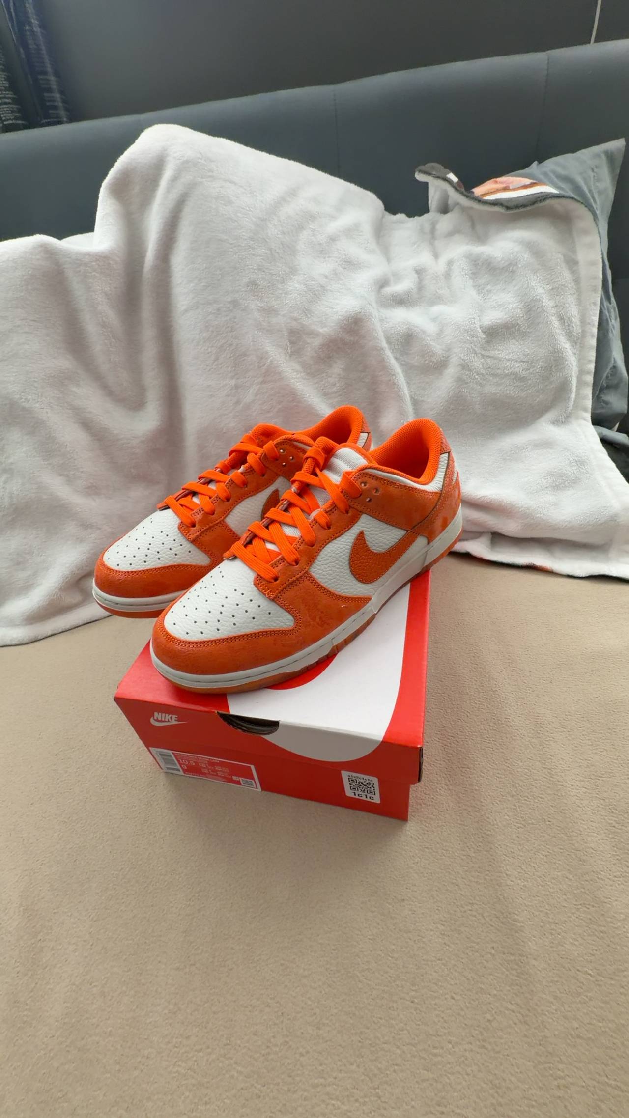 Nike Dunk Low Cracked Orange Women's