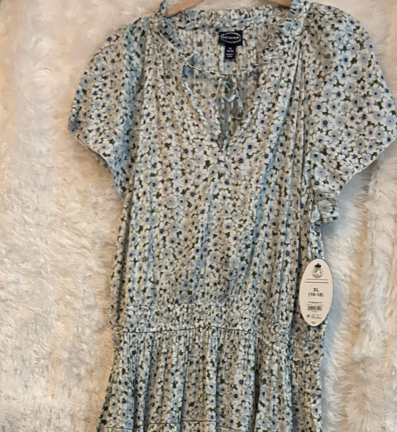 Scoop Women's Floral Smocked Waist Dress