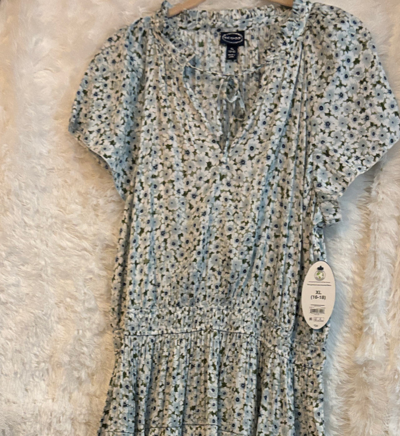 Scoop Women's Floral Smocked Waist Dress