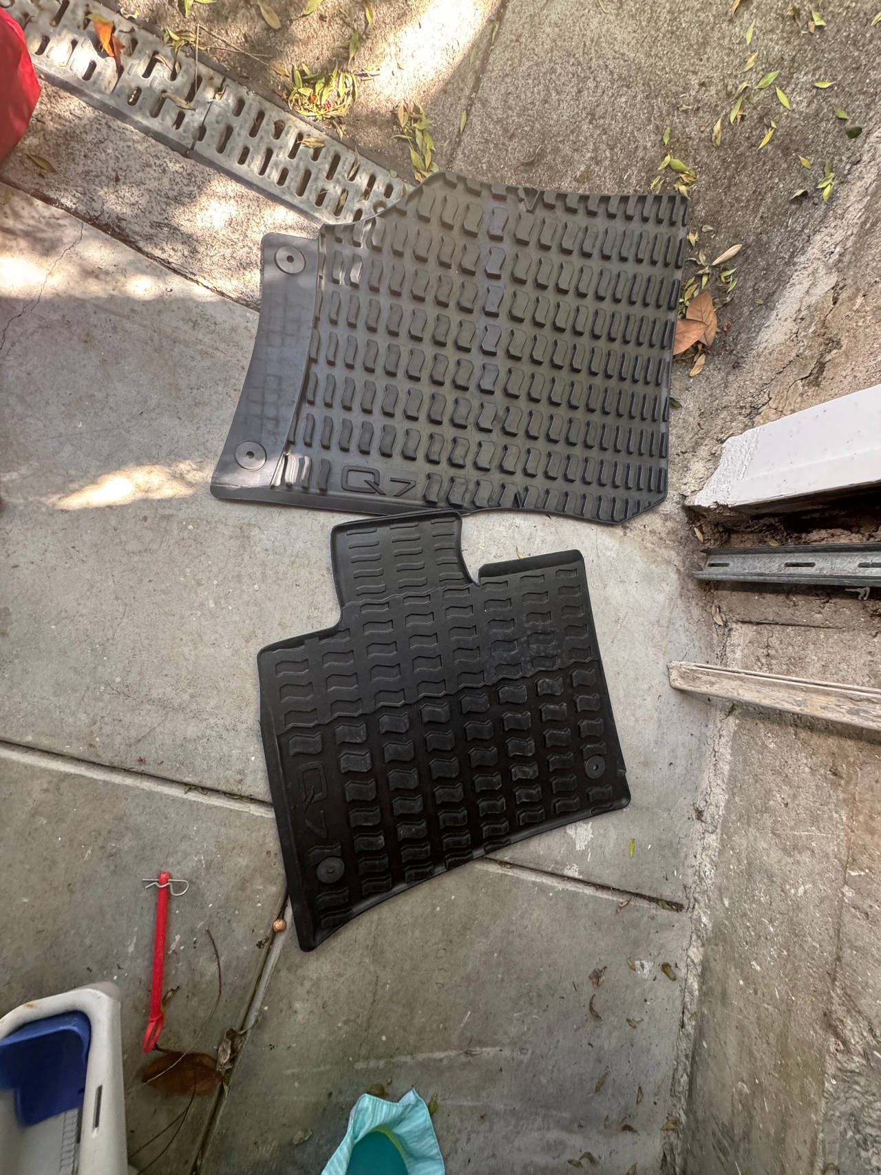 Audi Q7 All-Weather Floor Mats