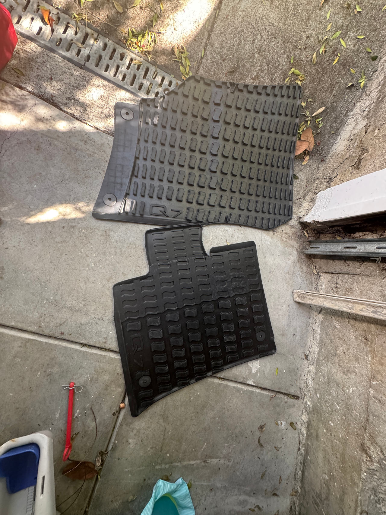 Audi Q7 All-Weather Floor Mats