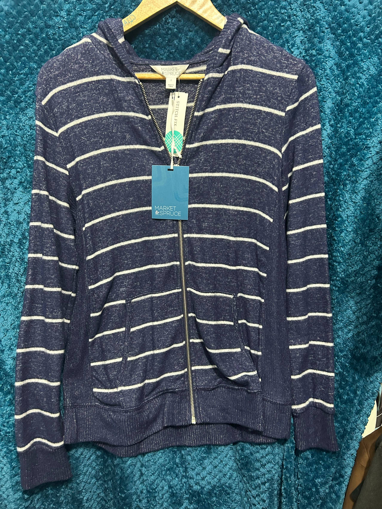 Market & Spruce Zip-Up Hoodie