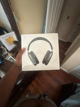 Apple AirPods Max - Image 1