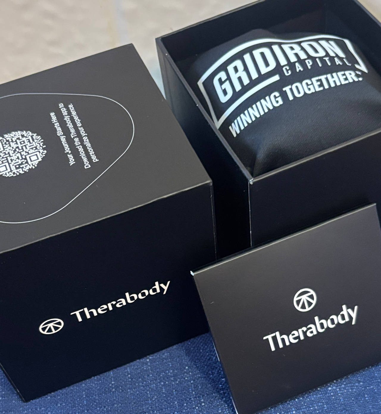 Therabody Theragun Mini 2.0 Handheld Percussive Massage Gun