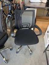 Mesh Mid-Back Swivel Office Chair with Chrome Base - Image 2
