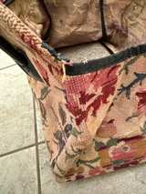Vintage Floral Needlepoint Carryall by Munro handbag - Image 5