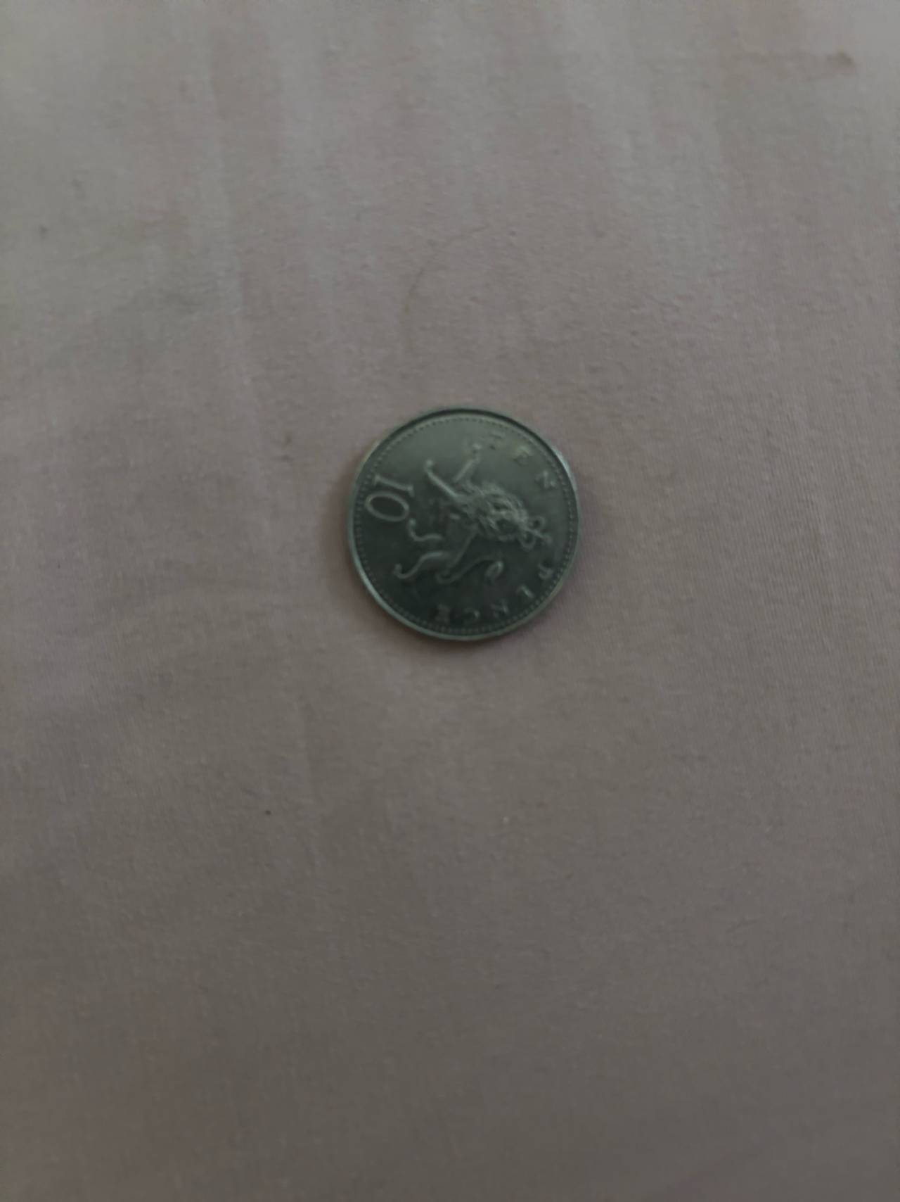 United Kingdom 10 New Pence Coin