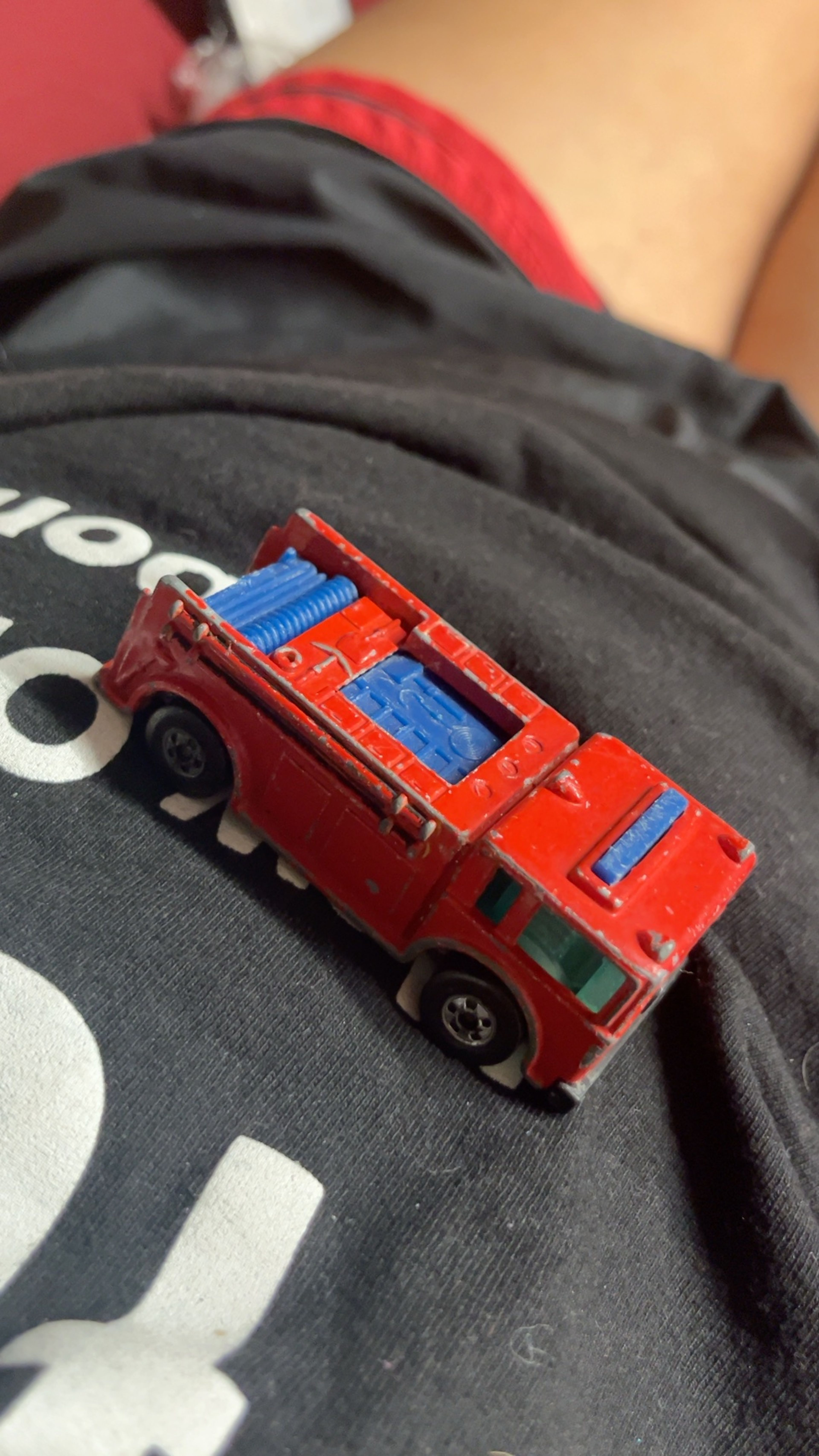 Hot Wheels Fire Eater Red Diecast Fire Truck